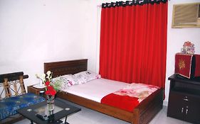 Marry House